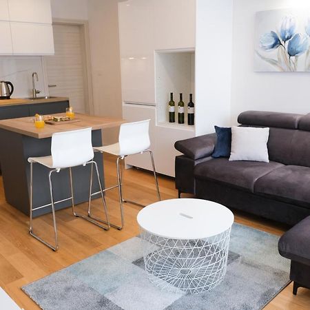 Apartman Leona 4*, Kantrida Rijeka Exteriör bild