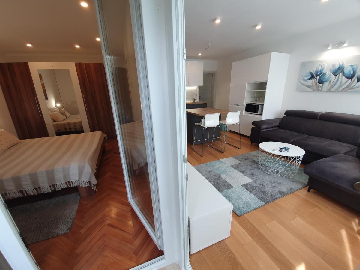 Apartman Leona 4*, Kantrida Rijeka Exteriör bild