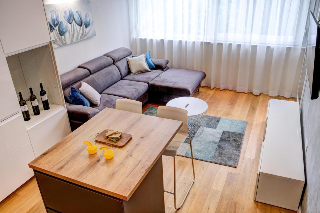 Apartman Leona 4*, Kantrida Rijeka Exteriör bild